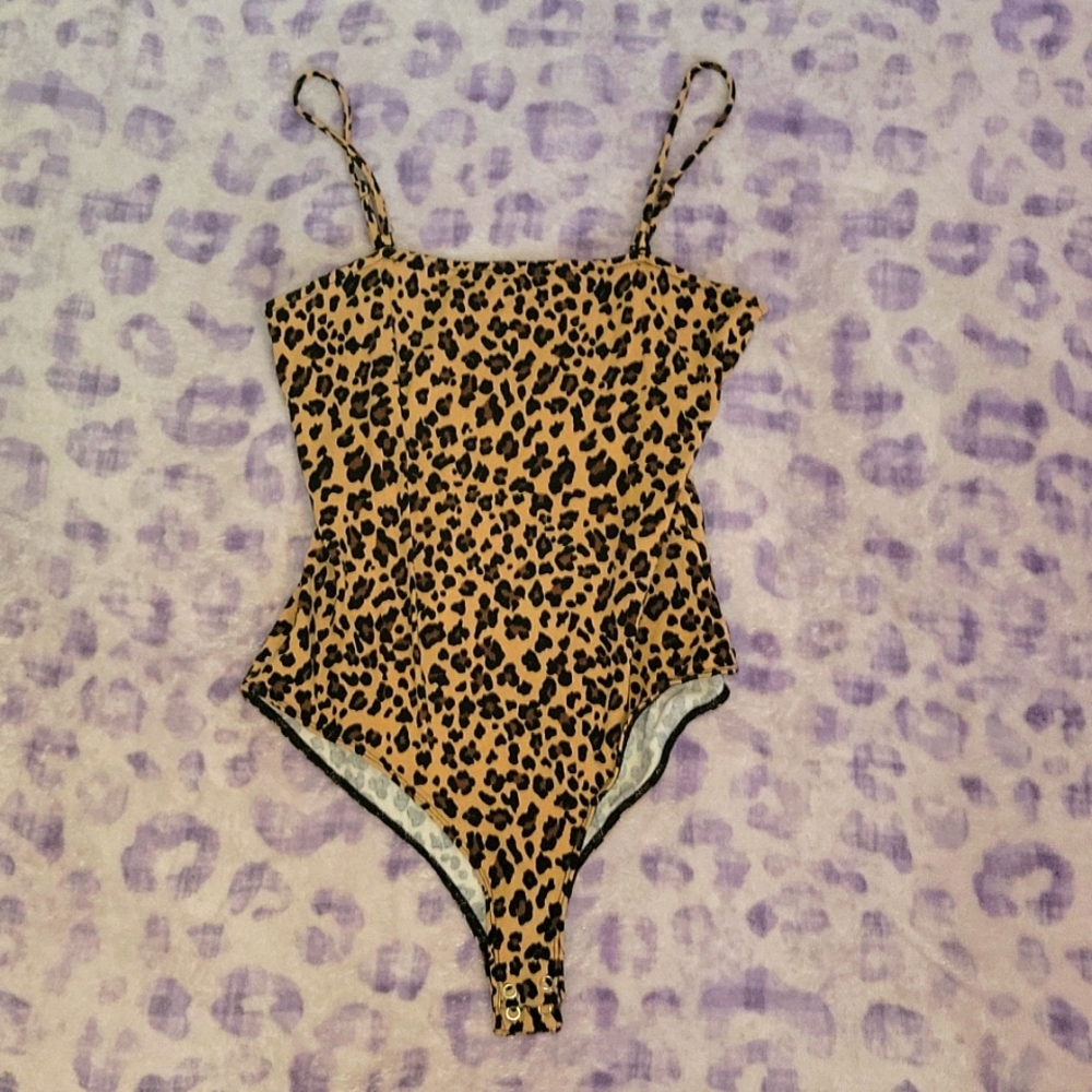 Cheetah printed bodysuit